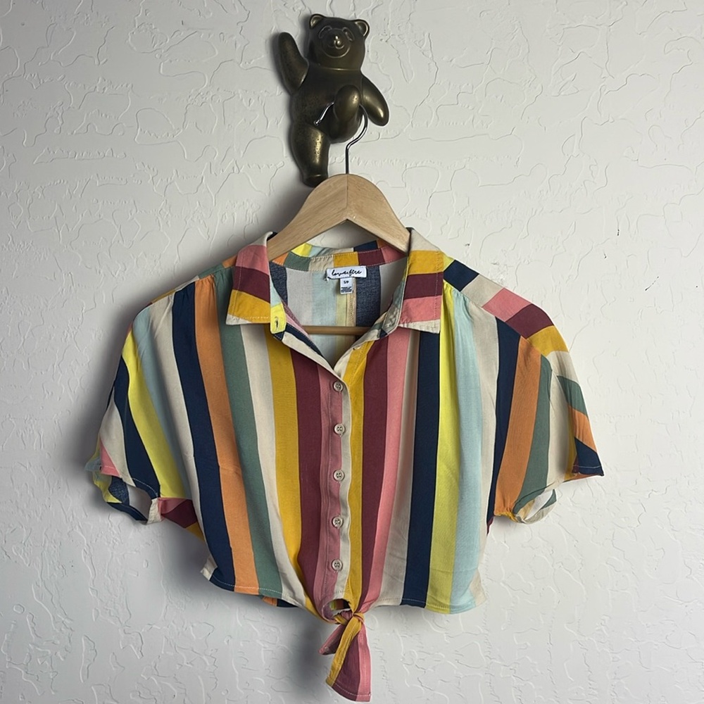 5 for $25🌈 Nordstroms Love, fire girls crop top button-down shirt stripe